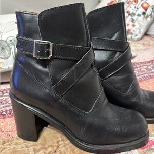 Vintage Y2K Aldo Black Heeled Boots